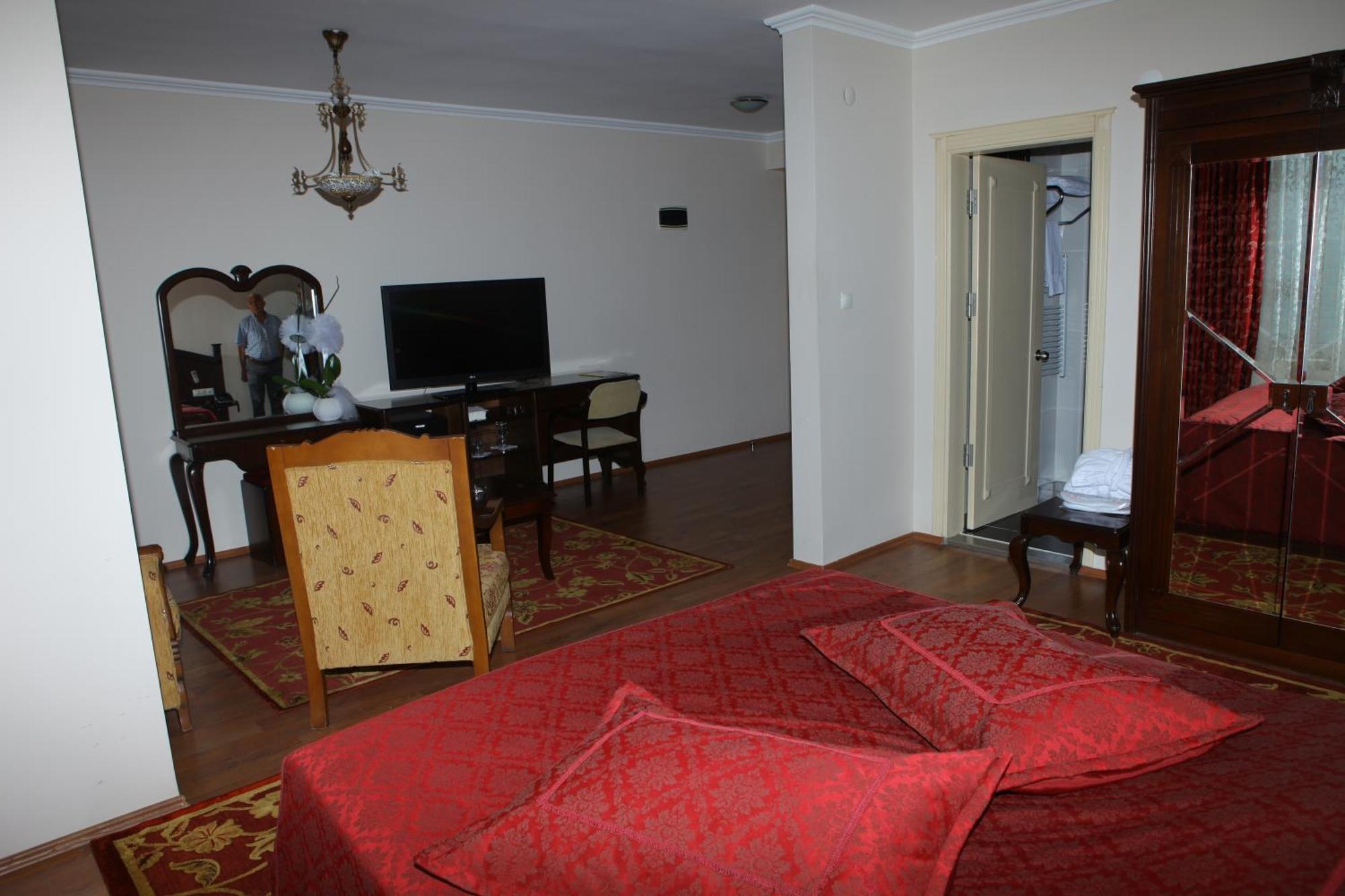 Cihan Hotel Hopa Værelse billede